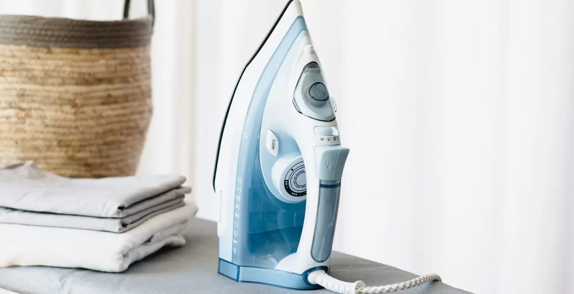 How to clean the iron from carbon deposits