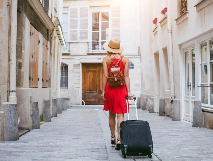 How to travel without a plan and find interesting things anywhere