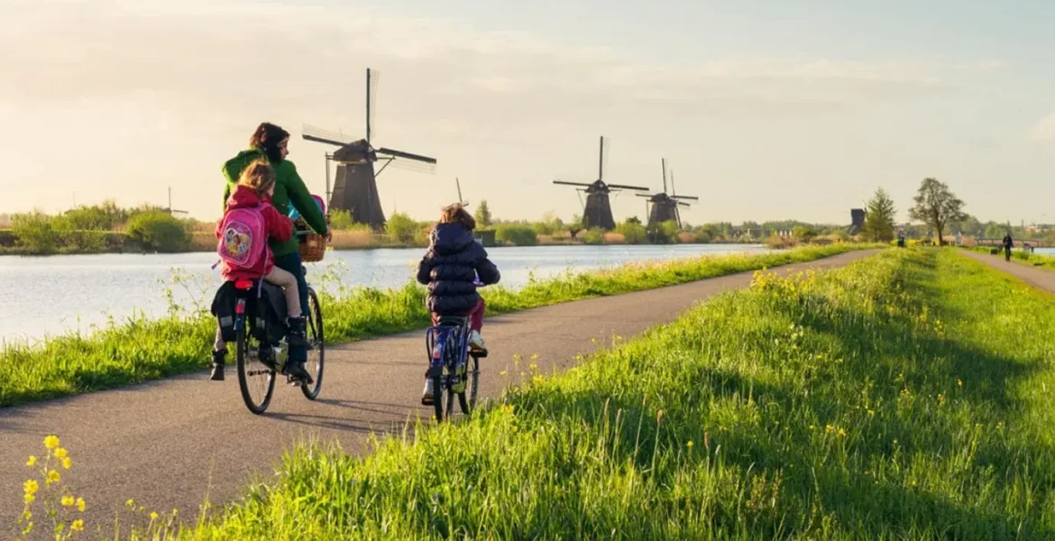 10 rules that every ecotourist should remember