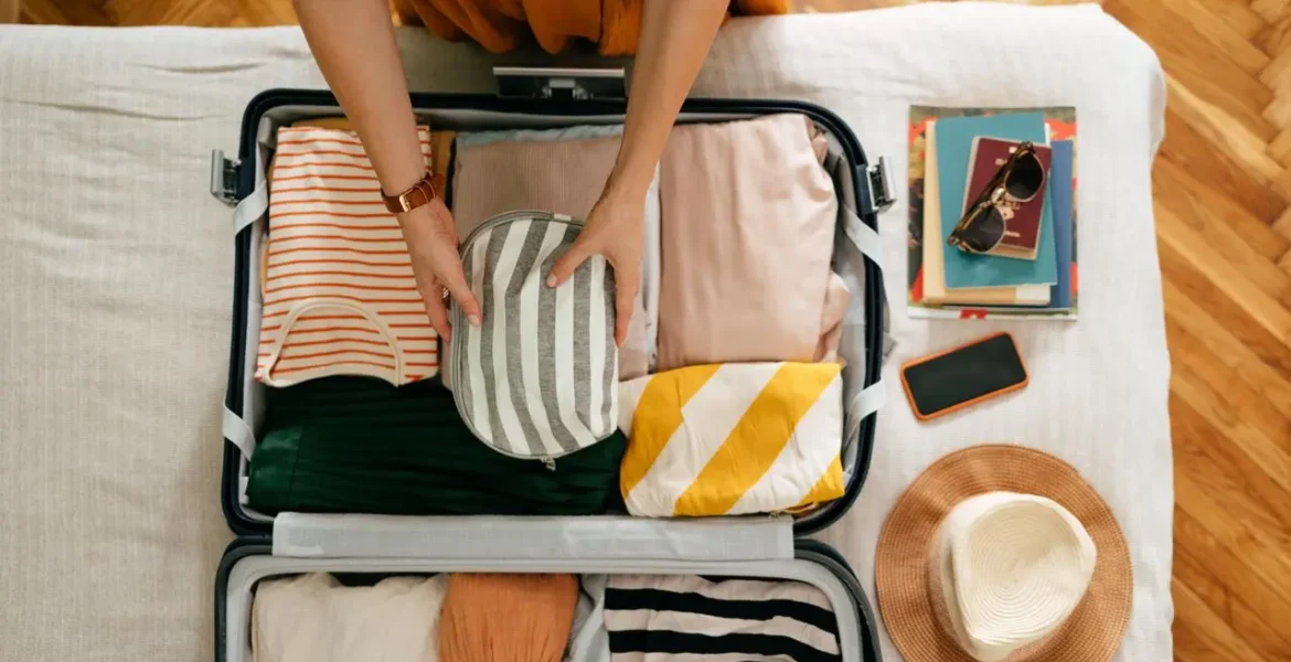 5 tips on how to pack less stuff on trips
