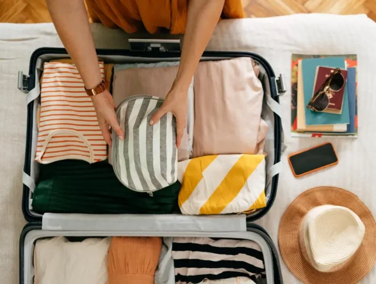 5 tips on how to pack less stuff on trips