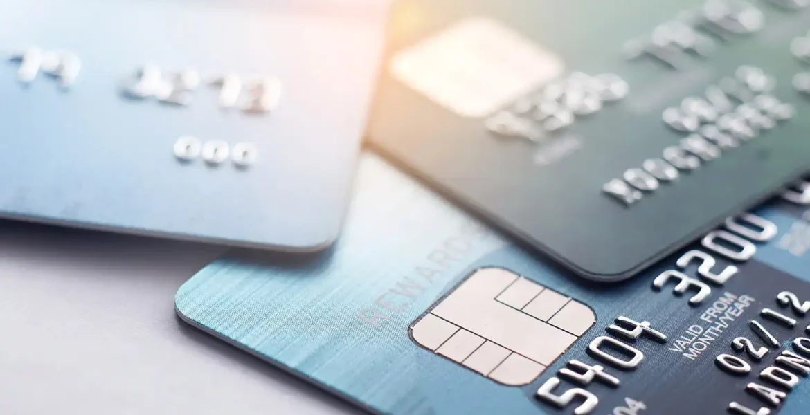 How to Organize Your Bank Cards